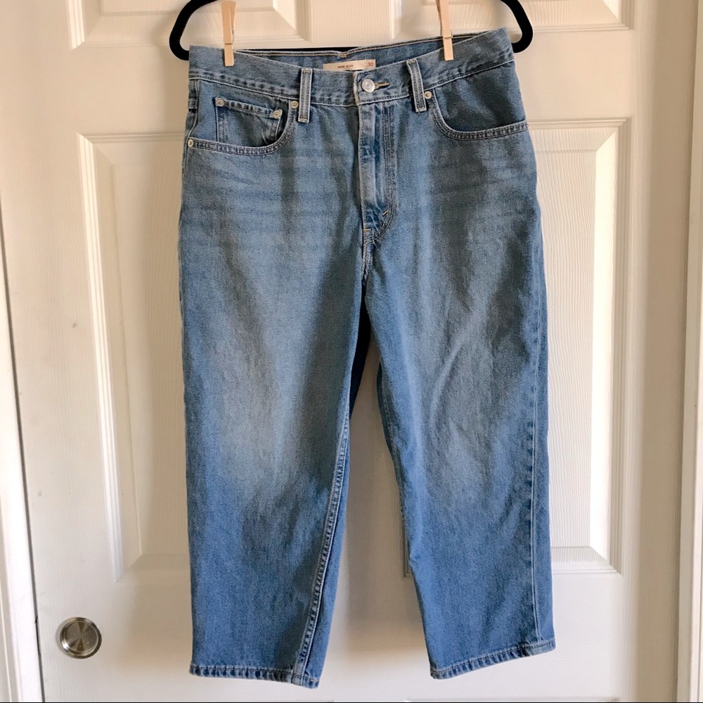Levi’s Vintage Inspired Mom Jean Crop / size 30